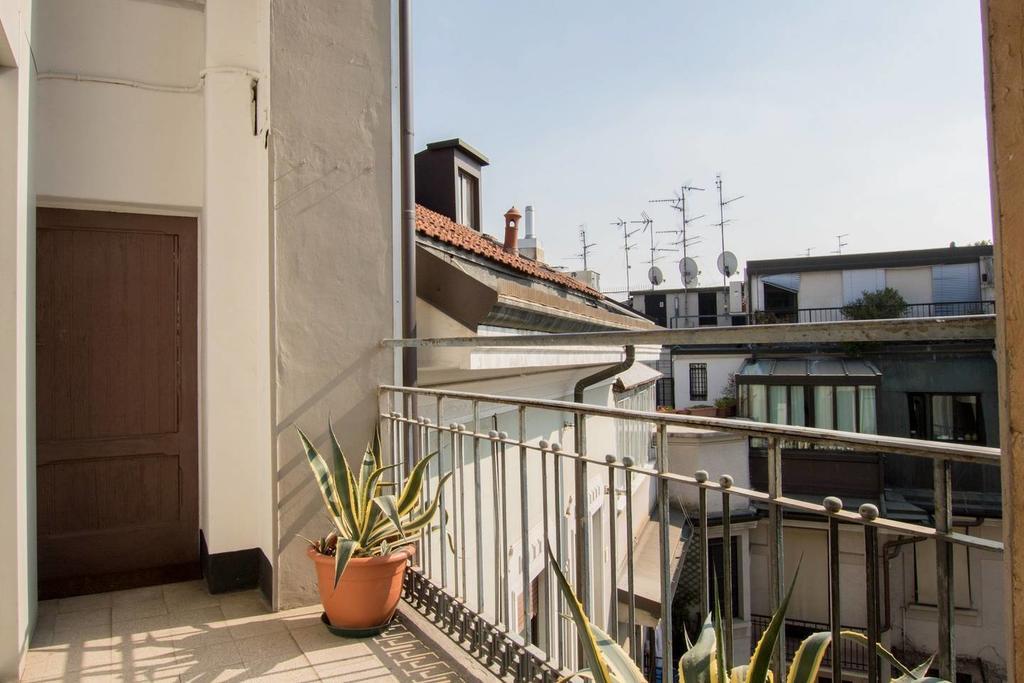 Altido Warm Apt For 4 In Porta Venezia Central ミラノ エクステリア 写真